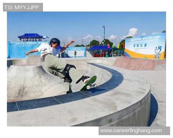 武汉滑板队的快攻策略解析与滑板文化的融合探讨